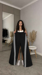 Two-Piece Oversized Tracksuit Set with Curved Side Piping