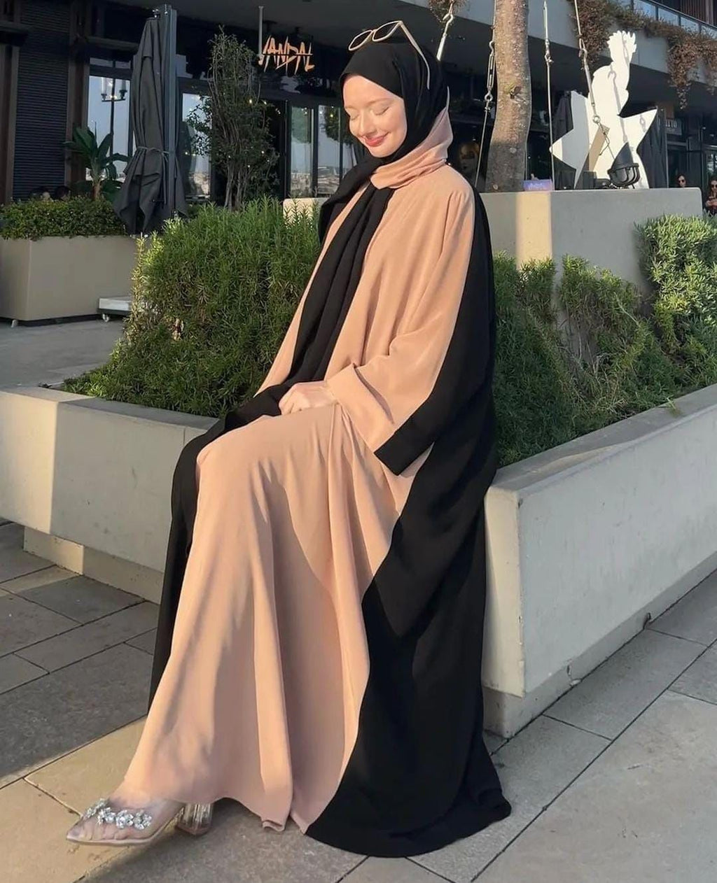Elegant Abaya with Stoller