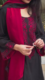 Zarqash Noir – Crimson Embroidered 3PC